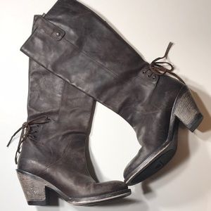 Like NEW!! Distressed Leather Fornarina BOOTS 
Cowgirl style & Super comfortable